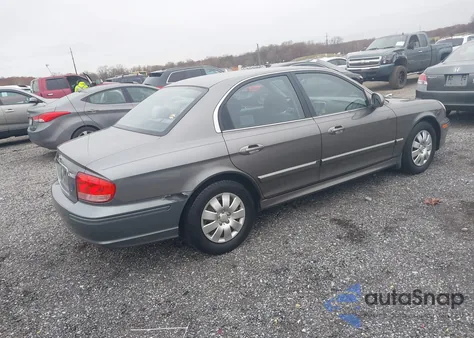 2004 Hyundai Sonata z USA, uszkodzony, nr VIN KMHWF25S34A943347
